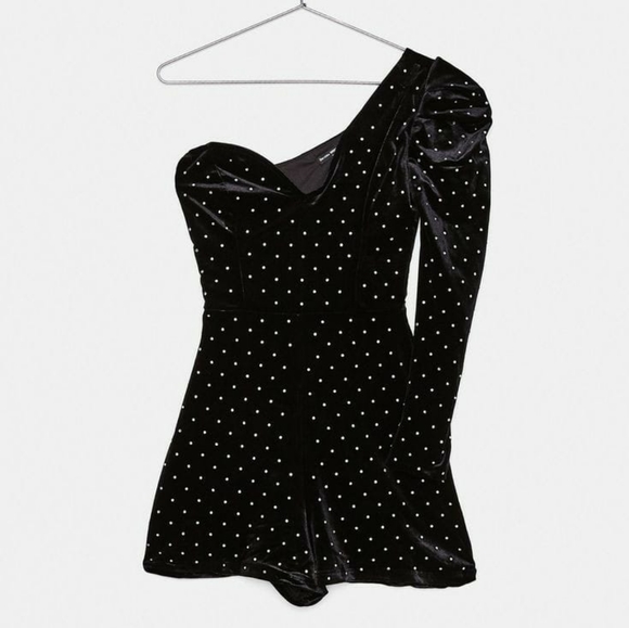 Dresses & Skirts - Black romper dress